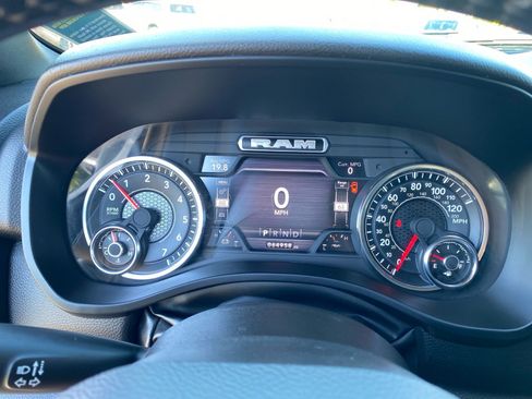 Used 2024 RAM 1500 Big Horn AWD/4WD image 20