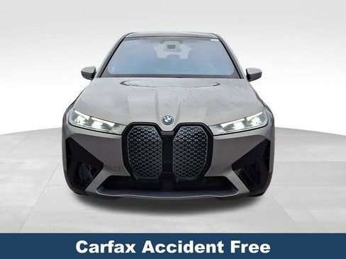 Used 2024 BMW iX xDrive50 w/ Premium Package image 2