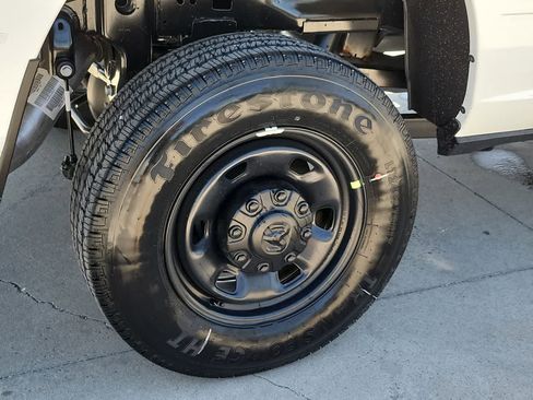New 2026 RAM 2500 Tradesman AWD/4WD image 16