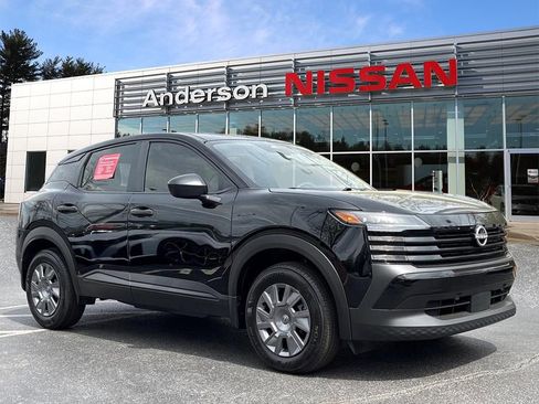 Certified 2025 Nissan Kicks S AWD/4WD image 1