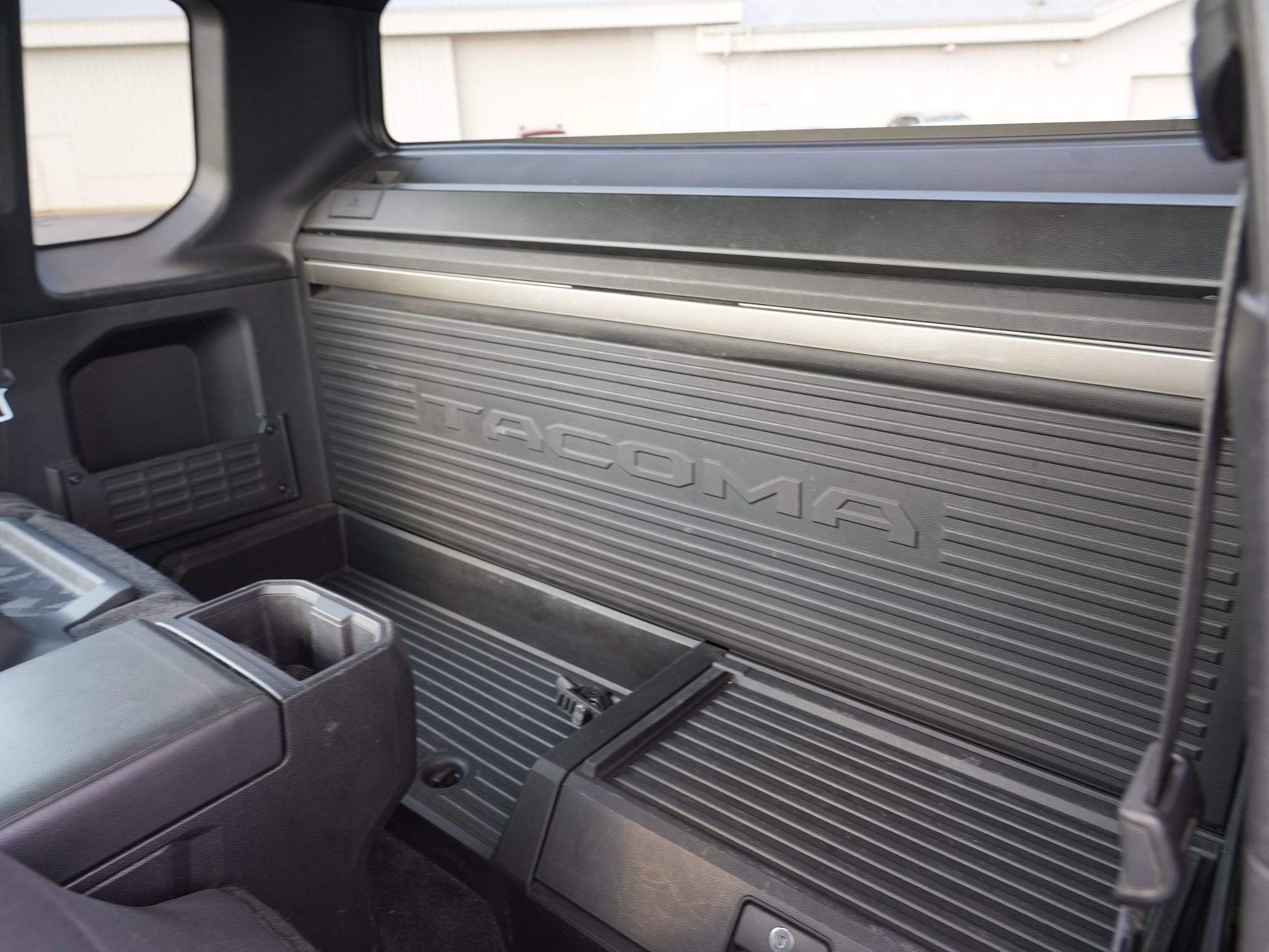Used 2025 Toyota Tacoma SR RWD image 18