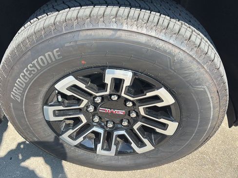 New 2026 GMC Sierra EV Elevation w/ Premium Package image 10