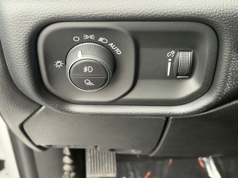 New 2026 RAM 2500 Big Horn AWD/4WD image 26