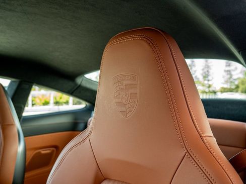 Certified 2025 Porsche 911 Carrera 4 GTS AWD/4WD image 8