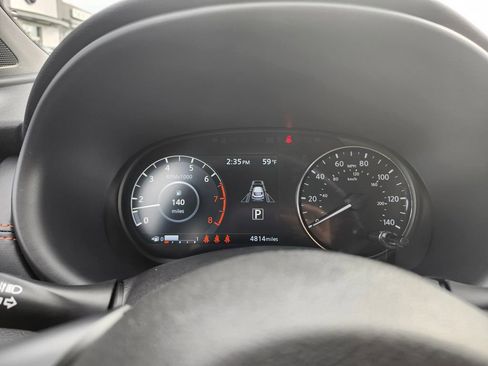 Used 2024 Nissan Kicks SR w/ SR Premium Package image 14