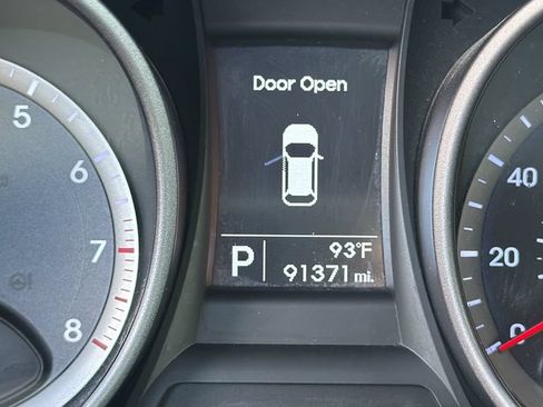 Used 2015 Hyundai Santa Fe Sport AWD/4WD image 18