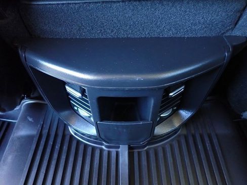 Used 2020 RAM 3500 Tradesman w/ Chrome Appearance Group image 22