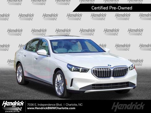 Certified 2025 BMW 530i xDrive image 1
