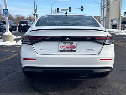 Certified 2023 Honda Accord Sport image 8