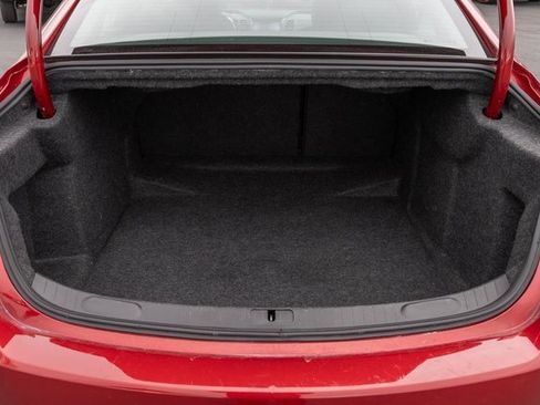 Used 2018 Chevrolet Impala Premier image 14