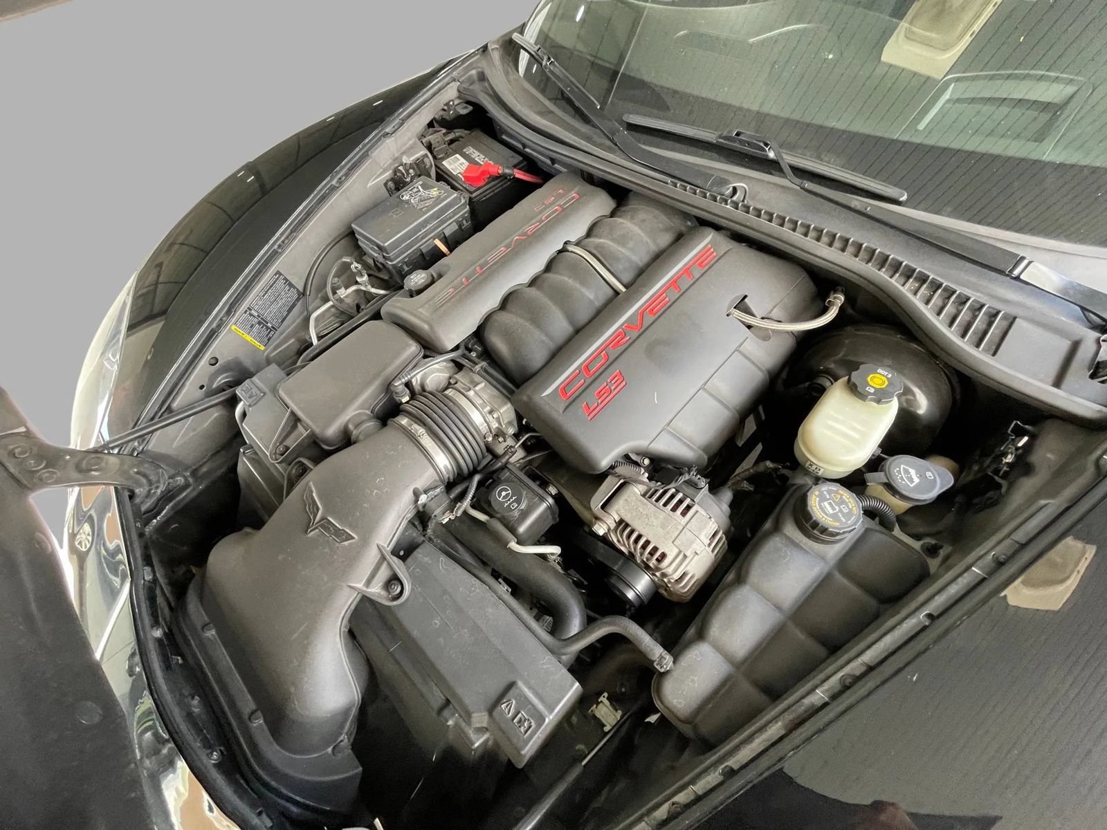 Used 2008 Chevrolet Corvette Coupe w/ Preferred Equipment Group RWD image 12