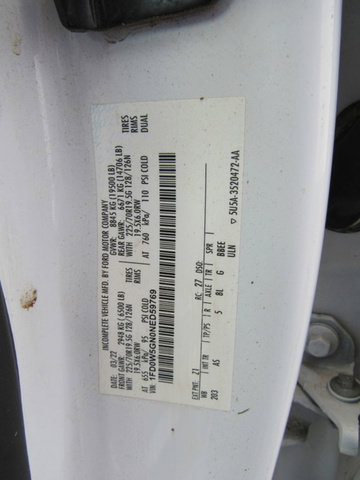 Used 2022 Ford F550 2WD Crew Cab Super Duty w/ Power Equipment Group image 33