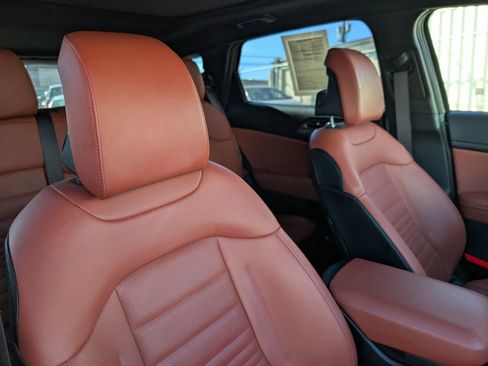 Certified 2023 Kia Sportage SX Prestige image 21