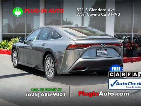 Used 2023 Toyota Mirai w/ Advanced Technology Package RWD image 2