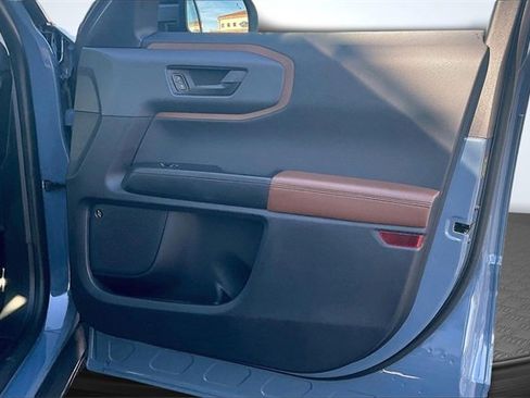 Certified 2024 Ford Bronco Sport Outer Banks w/ Tech Package image 23