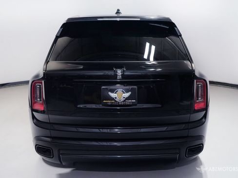 Used 2024 Rolls-Royce Cullinan AWD/4WD image 7