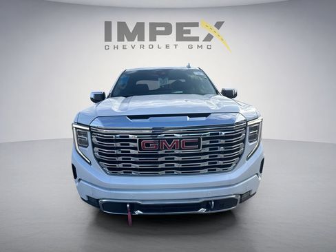 Used 2023 GMC Sierra 1500 Denali w/ Denali Reserve Package AWD/4WD image 8