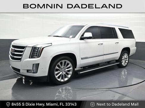 Used 2019 Cadillac Escalade ESV Premium Luxury RWD image 1