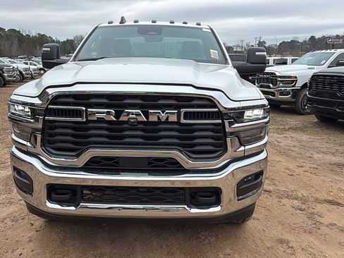 New 2026 RAM 2500 Tradesman w/ Chrome Appearance Group image 3
