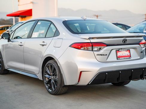 New 2026 Toyota Corolla SE image 9