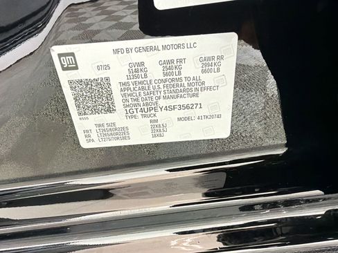 Used 2025 GMC Sierra 2500 AT4 w/ AT4 Premium Plus Package AWD/4WD image 20