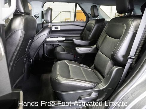 Used 2022 Ford Explorer Limited image 10