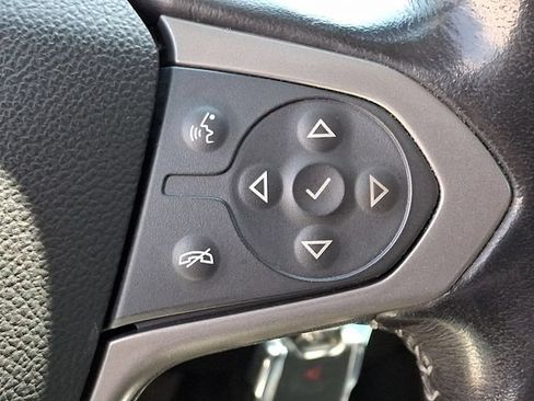 Used 2022 Chevrolet Colorado Z71 w/ Safety Package AWD/4WD image 21