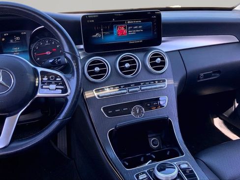 Used 2020 Mercedes-Benz C 300 Sedan image 9