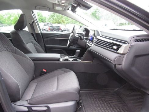 Used 2026 Toyota Camry LE w/ Preferred Package 2 (TMS) FWD image 18