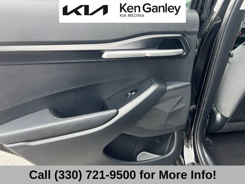 Certified 2024 Kia Seltos LX AWD/4WD image 47