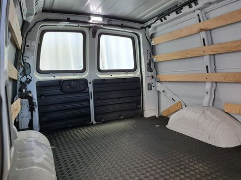 Used 2024 Chevrolet Express 2500 w/ Driver Convenience Package image 27