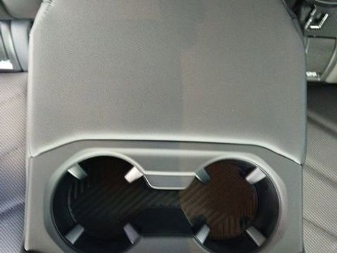 Used 2024 BMW 530i w/ M Sport Package image 18