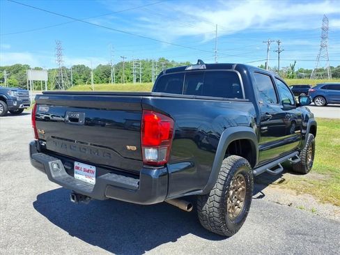 Used 2023 Toyota Tacoma 4x4 Double Cab w/ Trail Edition image 7