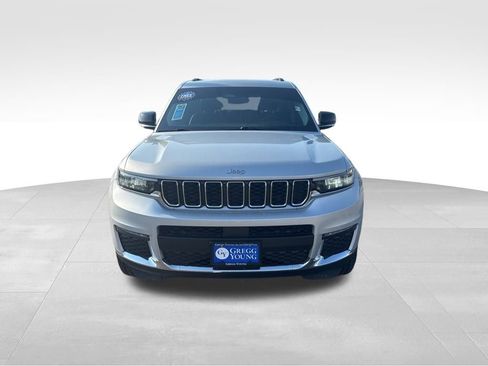 Used 2022 Jeep Grand Cherokee L Limited image 11