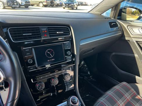 Used 2021 Volkswagen GTI S image 35