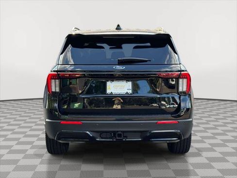Used 2026 Ford Explorer ST-Line w/ ST-Line Street Pack AWD/4WD image 6