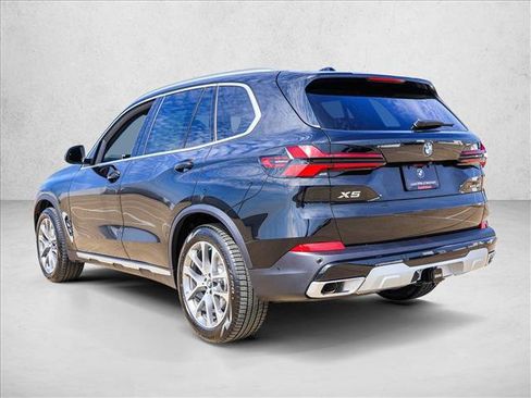 New 2026 BMW X5 xDrive40i w/ Premium Package AWD/4WD image 7