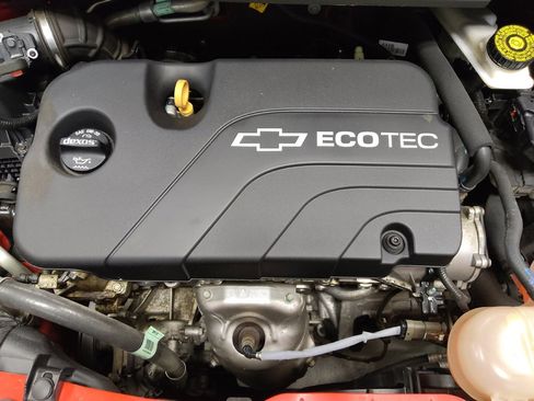 Used 2020 Chevrolet Spark LT image 30