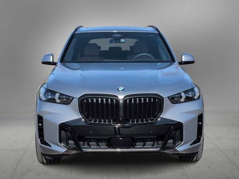 New 2026 BMW X5 xDrive40i image 3