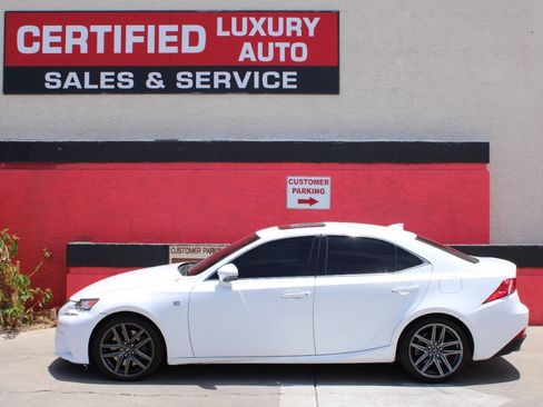 Used 2016 Lexus IS 200t w/ F Sport Package RWD image 2