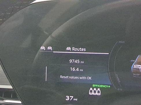 Used 2025 Audi Q6 e-tron Premium Plus image 19