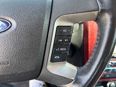 Used 2010 Ford Fusion Sport FWD image 12