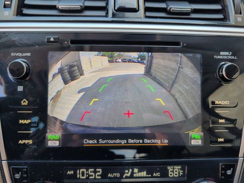 Used 2018 Subaru Outback 2.5i Limited AWD/4WD image 18
