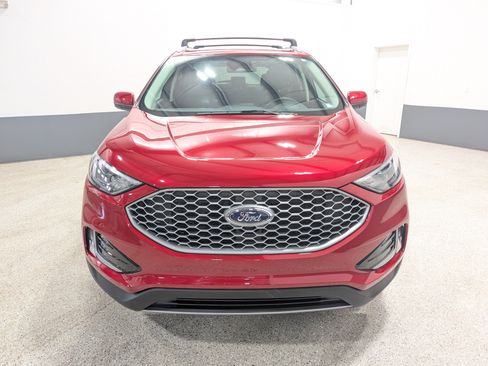 Used 2023 Ford Edge SEL w/ Convenience Package AWD/4WD image 8