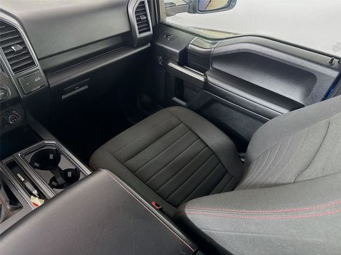 Used 2018 Ford F150 XLT w/ Equipment Group 302A Luxury image 25