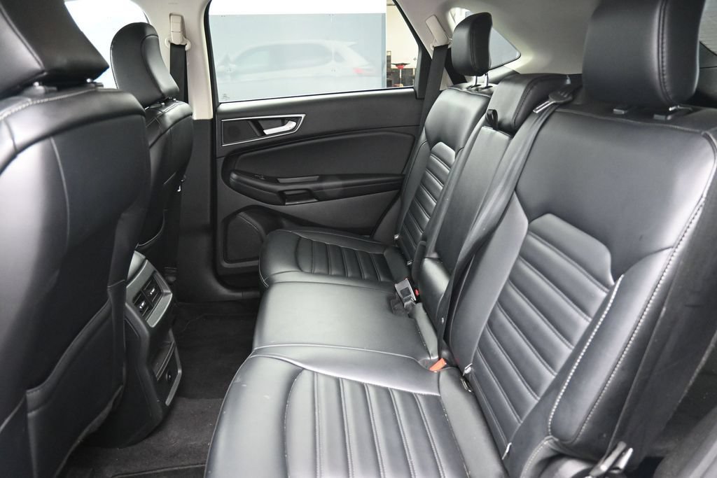 Used 2024 Ford Edge SEL AWD/4WD image 24