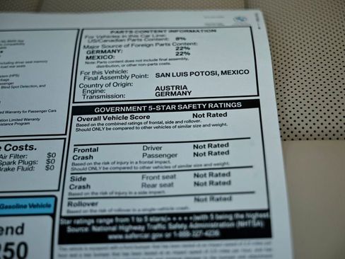 Used 2025 BMW 230i Coupe image 40