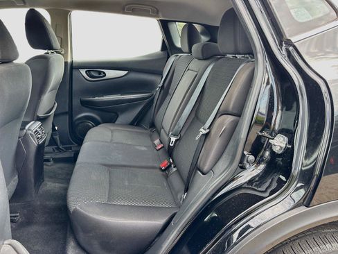 Used 2021 Nissan Rogue Sport S FWD image 22