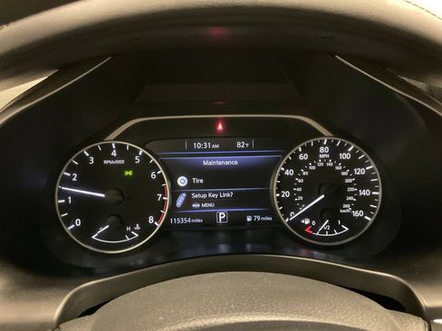 Used 2018 Nissan Murano S AWD/4WD image 12
