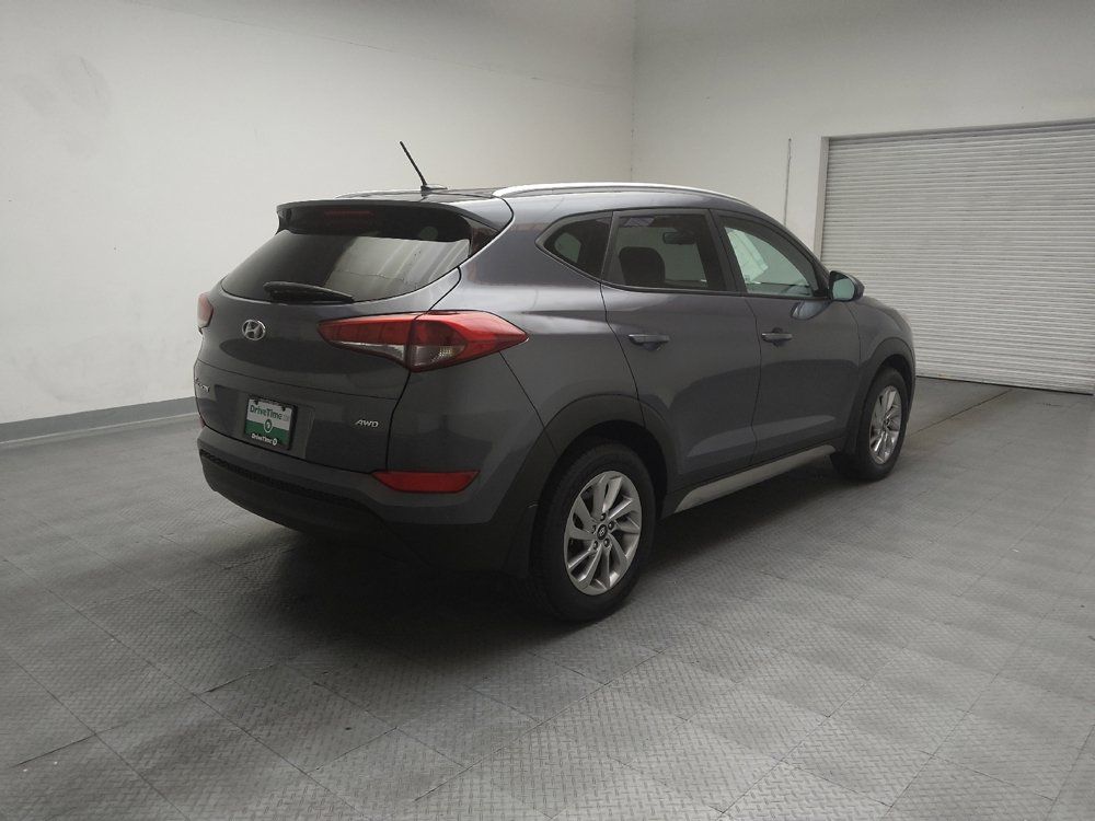 Used 2017 Hyundai Tucson SE w/ SE Popular Package 02 AWD/4WD image 9